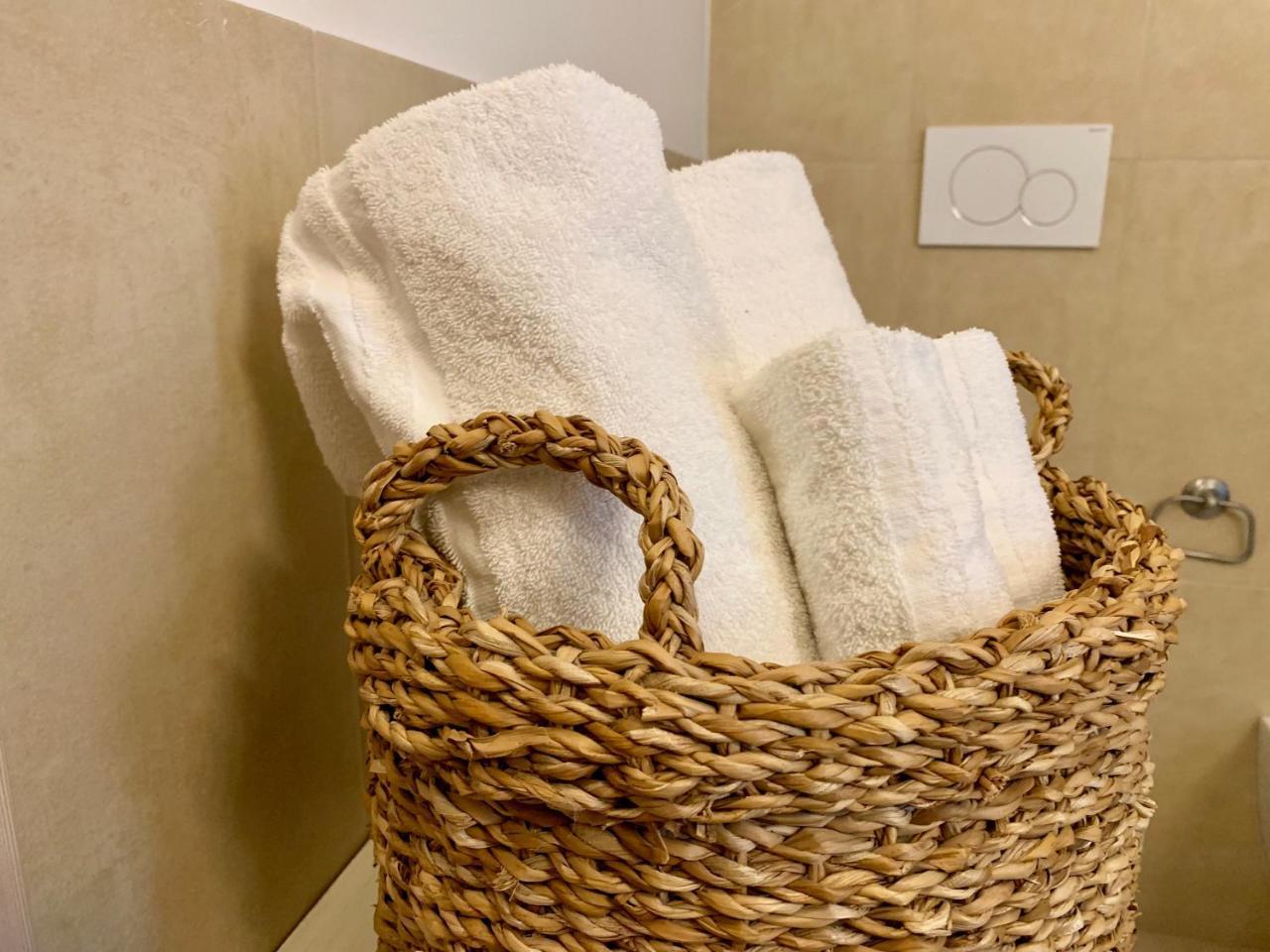 Porta Ronca - B&B, Suites & Apts Rho Zewnętrze zdjęcie